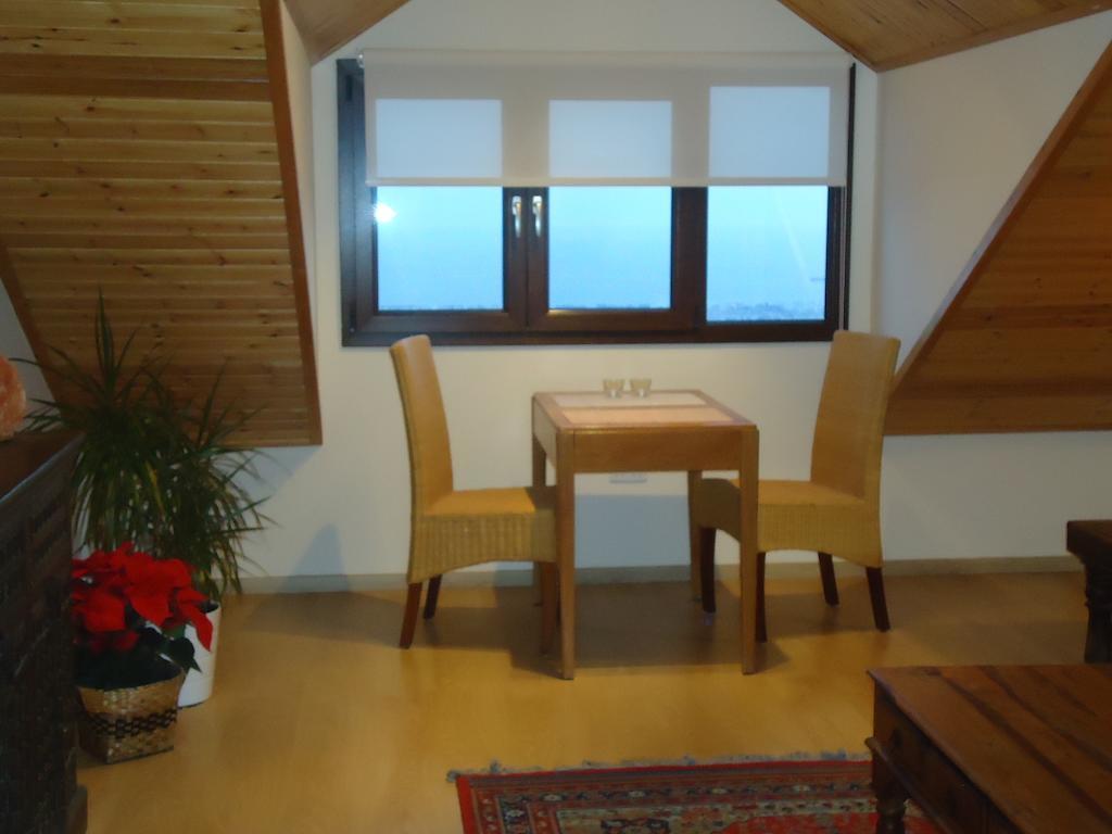 Petralona Apartment Agios Athanasios Exteriör bild