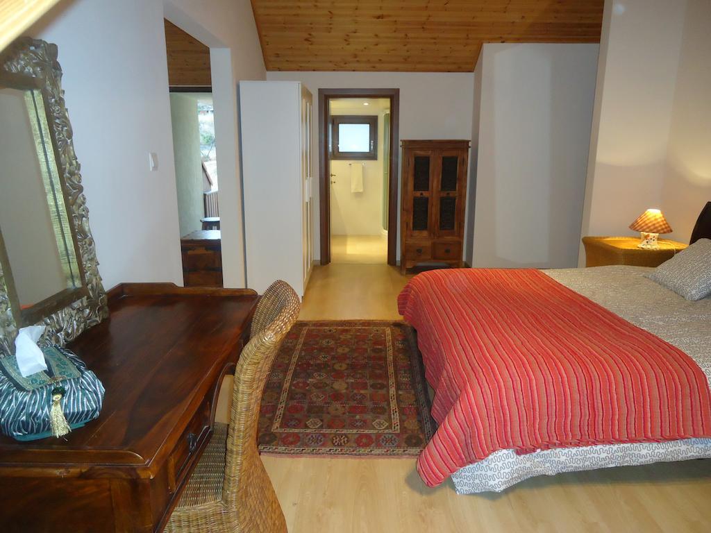 Petralona Apartment Agios Athanasios Exteriör bild