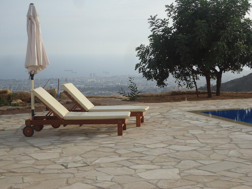 Petralona Apartment Agios Athanasios Exteriör bild